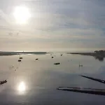 Guestready - Opulence Malahide Seaside Cottage