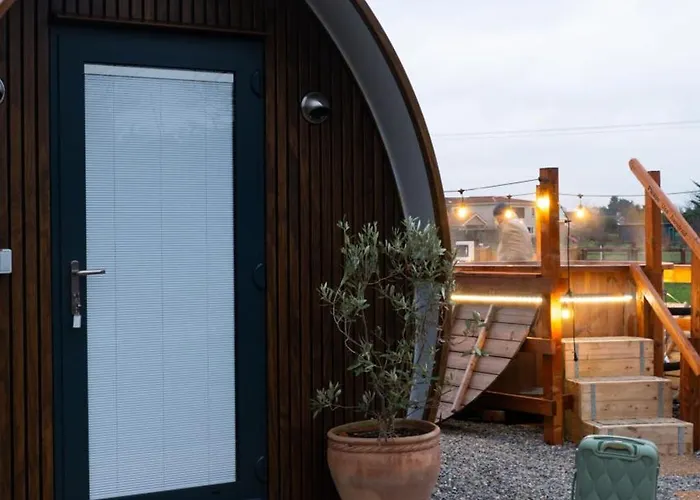 Hidden Acres- Luxury Glamping Pod